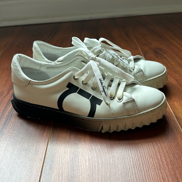 Salvatore Feraggamo Leather Sneakers - Picture 1 of 8